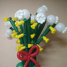 Букет цветов из шаров, 800 рублей